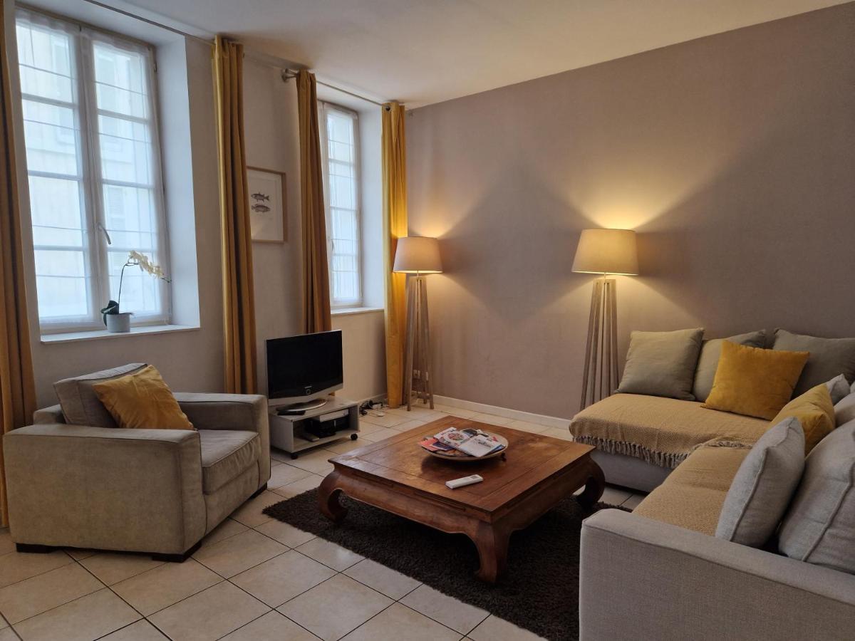 2 Pieces Dans Le Centre Avec Petite Terrasse 3*** Apartment Marseille Exterior photo